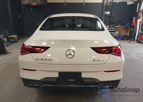 2020 Mercedes-Benz Cla 250 4Matic z USA, uszkodzony, nr VIN W1K5J4HB6LN119880